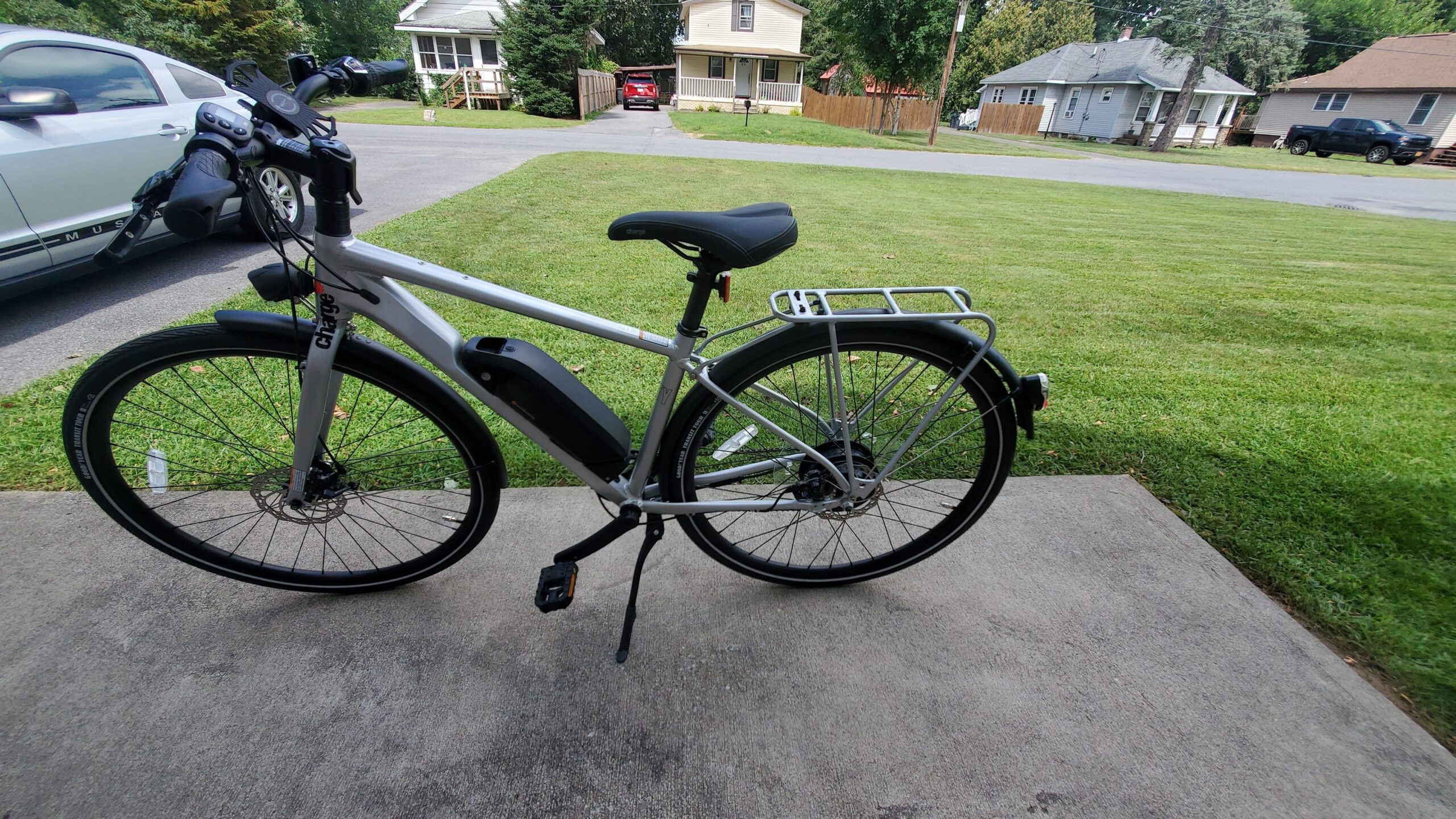 Bought my first eBike! It’s more of an analong/eBike hybrid and it’s PERFECT!