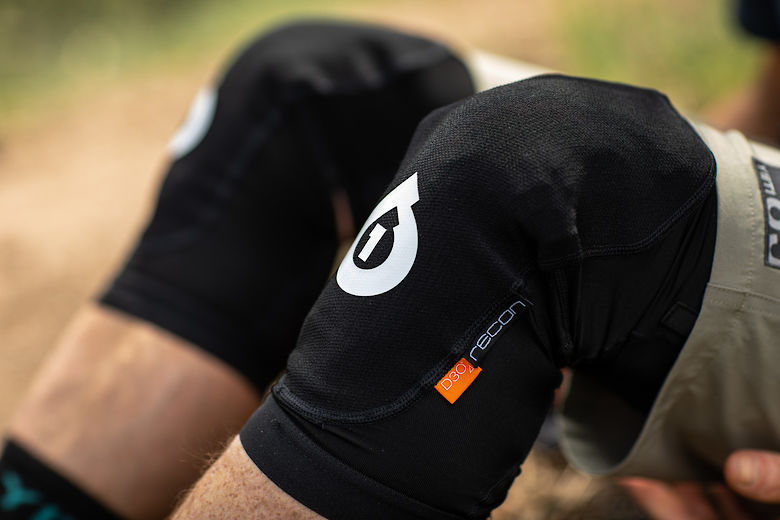 SixSixOne, For the Trail Riders – New Recon Protection – Mountain Bikes Press Releases