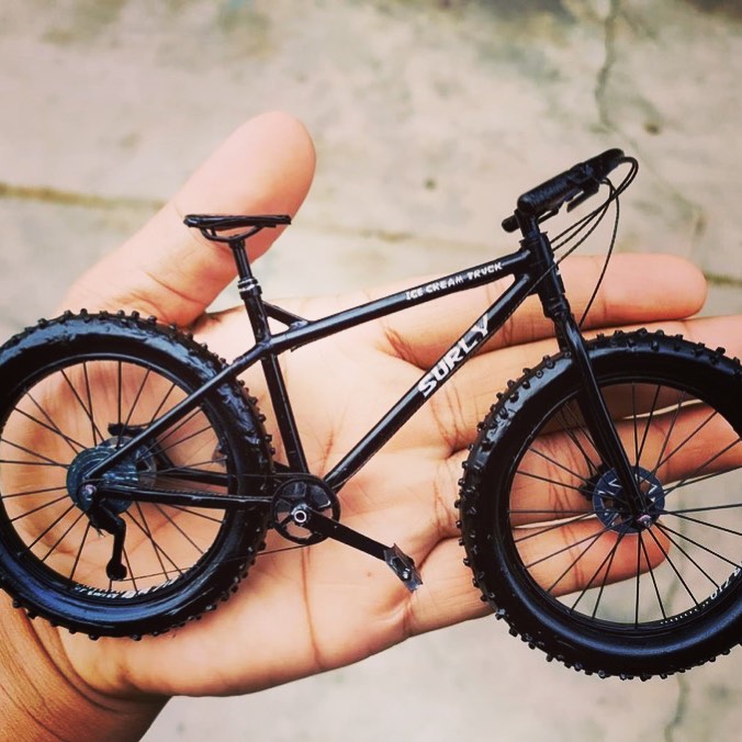 Gnome-Sized Fat-Bike Repost from @aiscreative_miniaturbicycle

#Miniature #bicyc…
