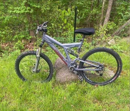 How much should i expect to pay for a bike like this? It says ruckus but no model. : mountainbiking