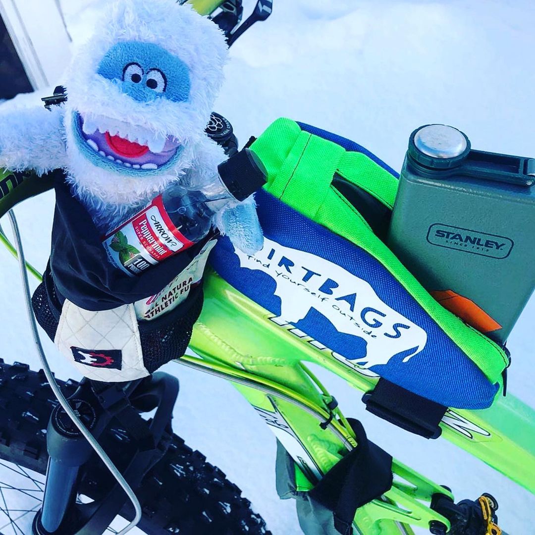 Festive #gfbd2019 #Repost @kclarkmtb
・・・
Bumbles is ready to get his #globalfatb…