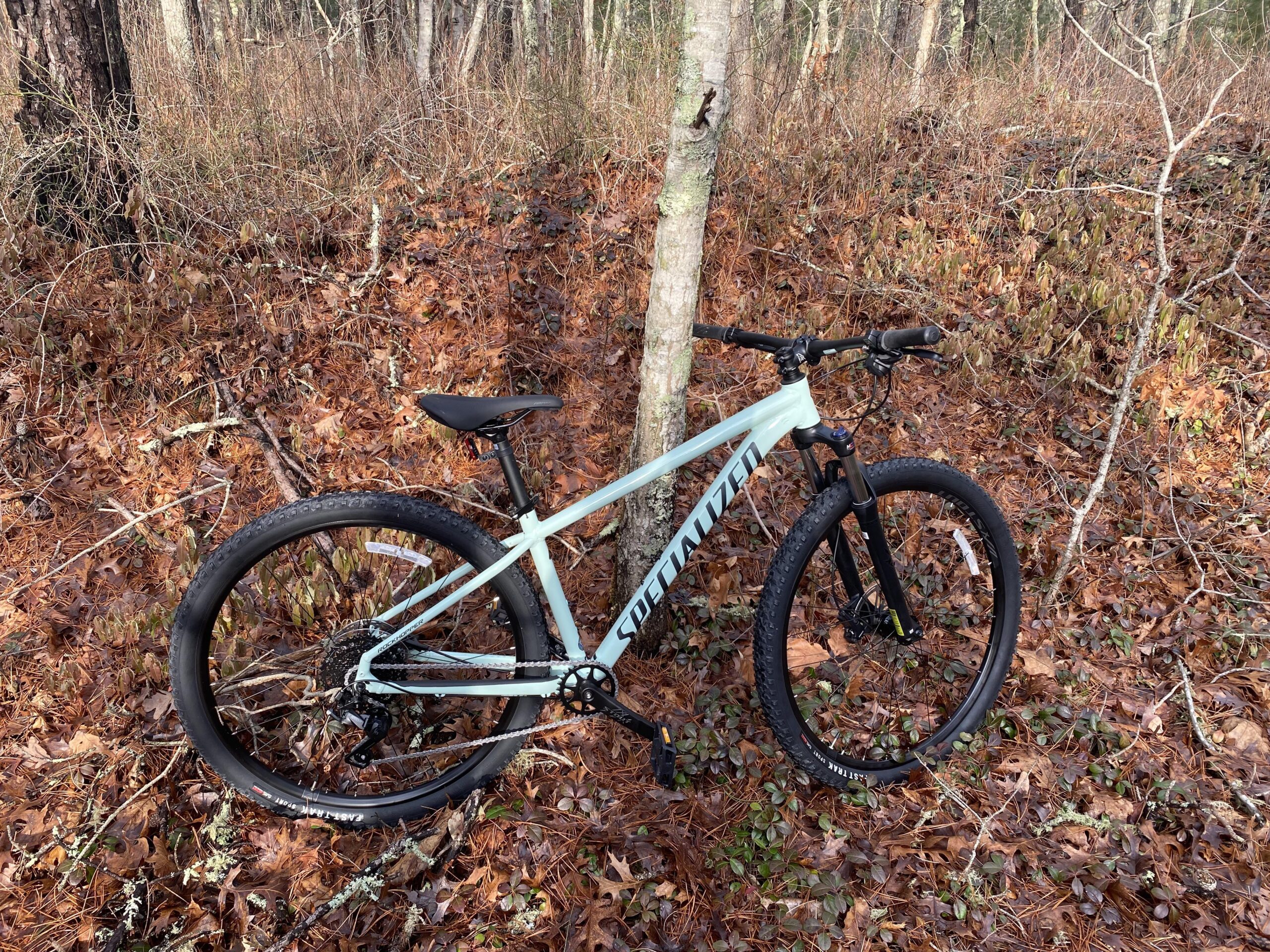 Brand new to mountain biking. Loving it and I have questions and would appreciate any tips and advice : mountainbiking